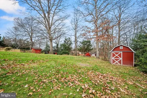 Exterior - 5402 Hines Rd, Frederick, MD 21704 photo 8 of 13