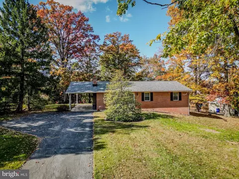Exterior - 5402 Hines Rd, Frederick, MD 21704 photo 10 of 13