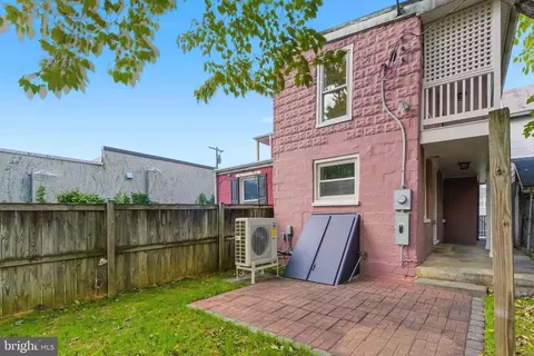 Exterior - 38 E 6th St, Frederick, MD 21701 photo 9 of 10