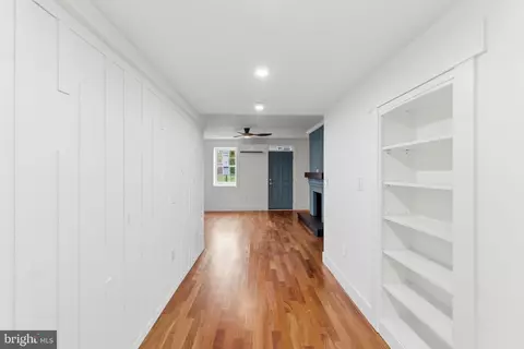 Entry Way - 38 E 6th St, Frederick, MD 21701 photo 4 of 11