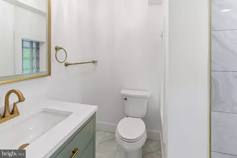 Bath - 38 E 6th St, Frederick, MD 21701 photo 1 of 3