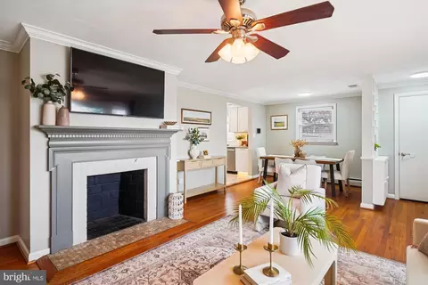5708 Lakeview Dr, Frederick, MD 21702 photo 4