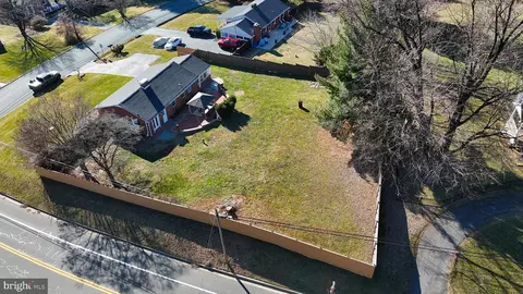 5708 Lakeview Dr, Frederick, MD 21702 photo 39