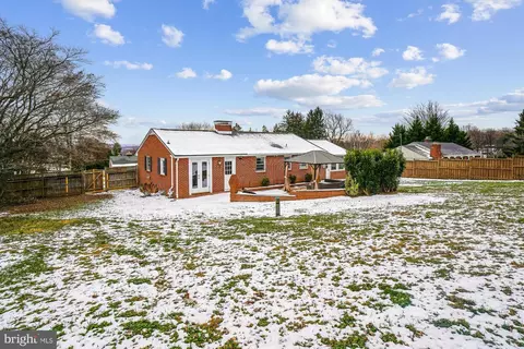 5708 Lakeview Dr, Frederick, MD 21702 photo 35