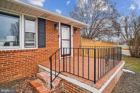 5708 Lakeview Dr, Frederick, MD 21702 photo 28
