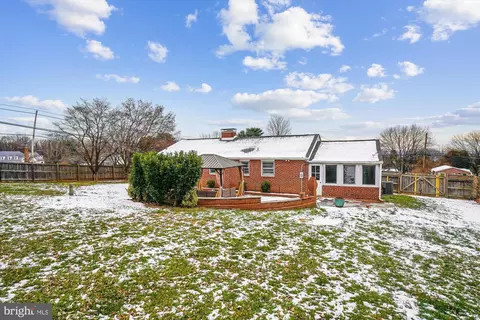 5708 Lakeview Dr, Frederick, MD 21702 photo 34