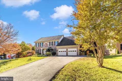 Exterior - 8217 Glen Heather Dr, Frederick, MD 21702 photo 4 of 14