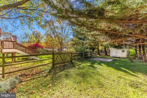 Exterior - 8217 Glen Heather Dr, Frederick, MD 21702 photo 5 of 14