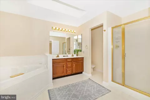 Bath - 8217 Glen Heather Dr, Frederick, MD 21702 photo 2 of 3