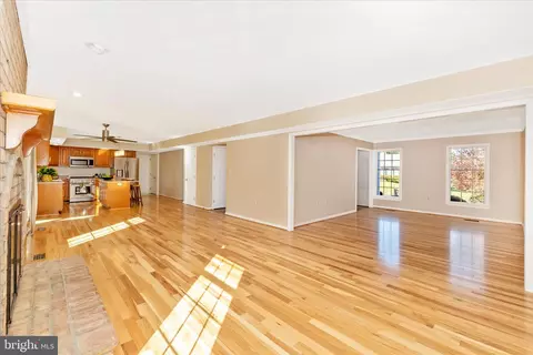Living - 8217 Glen Heather Dr, Frederick, MD 21702 photo 6 of 9
