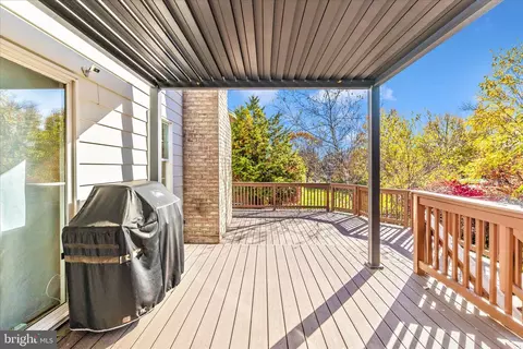 Exterior - 8217 Glen Heather Dr, Frederick, MD 21702 photo 10 of 14