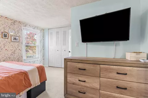 Bedroom - 5819 Whitfield Ct, Frederick, MD 21703 photo 3 of 4