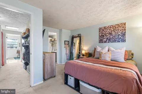 Bedroom - 5819 Whitfield Ct, Frederick, MD 21703 photo 2 of 4