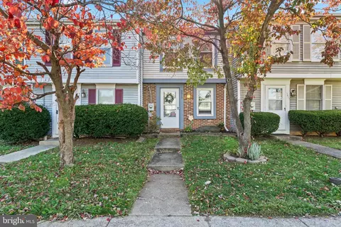 5819 Whitfield Ct, Frederick, MD 21703