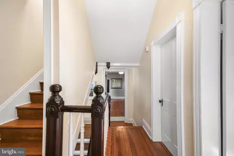 Entry Way - 247 Dill Ave, Frederick, MD 21701 photo 9 of 14