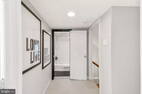 Entry Way - 247 Dill Ave, Frederick, MD 21701 photo 11 of 14