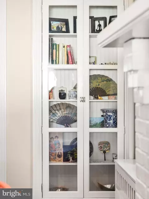 Entry Way - 247 Dill Ave, Frederick, MD 21701 photo 6 of 14