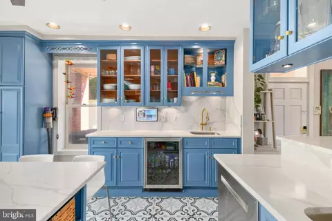 Kitchen - 247 Dill Ave, Frederick, MD 21701 photo 6 of 7