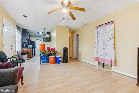 Entry Way - 9306 Granite Cir, Frederick, MD 21702 photo 2 of 4