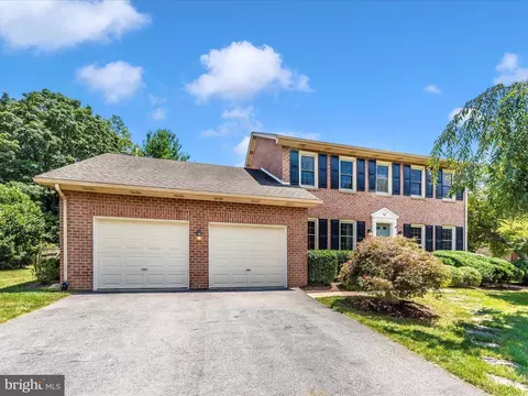 Exterior - 8395 Buckeye Ct, Frederick, MD 21702 photo 2 of 14