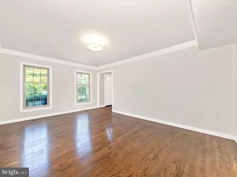 Living - 8395 Buckeye Ct, Frederick, MD 21702 photo 3 of 12