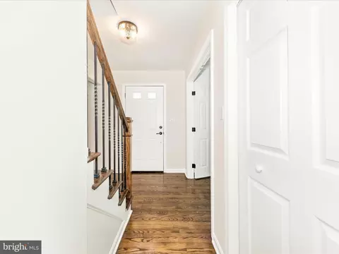 Entry Way - 8395 Buckeye Ct, Frederick, MD 21702 photo 1 of 4