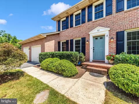 Exterior - 8395 Buckeye Ct, Frederick, MD 21702 photo 4 of 14