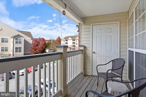 Exterior - 2500 Hemingway Dr #3-3D, Frederick, MD 21702 photo 2 of 2