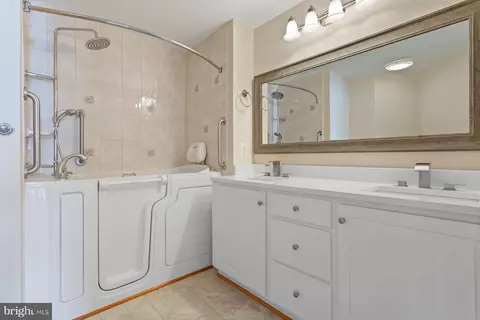 Bath - 2500 Hemingway Dr #3-3D, Frederick, MD 21702 photo 2 of 2