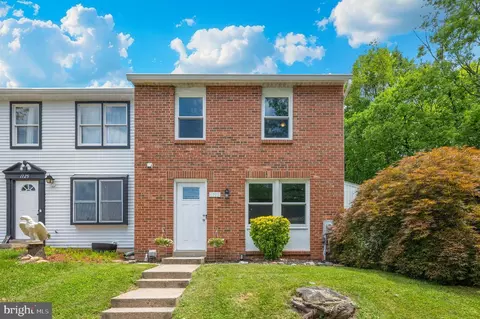 Exterior - 1723 Northridge Ln, Frederick, MD 21702 photo 2 of 5
