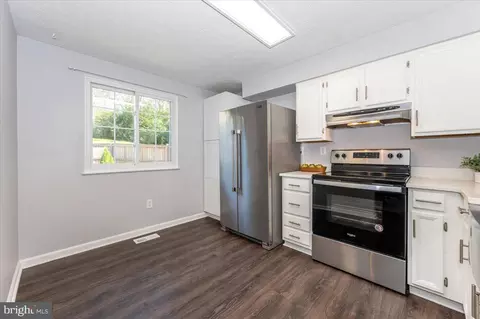 Kitchen - 1723 Northridge Ln, Frederick, MD 21702 photo 2 of 3