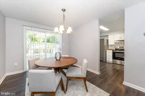 Dining - 1723 Northridge Ln, Frederick, MD 21702 photo 2 of 3