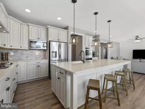 2726 Moon Shot Ln, Frederick, MD 21702 photo 9