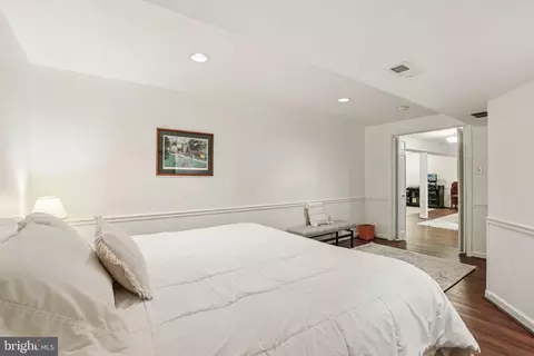 Bedroom - 7193 W Sundown Ct, Frederick, MD 21702 photo 6 of 6
