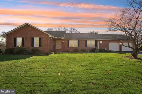 Exterior - 7193 W Sundown Ct, Frederick, MD 21702 photo 9 of 9