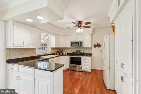 Kitchen - 7193 W Sundown Ct, Frederick, MD 21702 photo 1 of 3