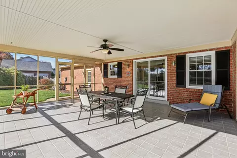 Exterior - 7193 W Sundown Ct, Frederick, MD 21702 photo 4 of 9