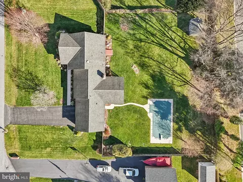 View/Area - 7193 W Sundown Ct, Frederick, MD 21702 photo 2 of 3