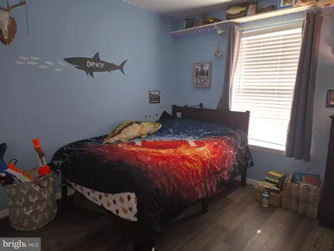 Bedroom - 9113 Ridgefield Ln, Frederick, MD 21701 photo 3 of 3