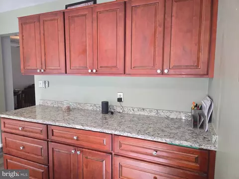 Kitchen - 9113 Ridgefield Ln, Frederick, MD 21701 photo 4 of 4