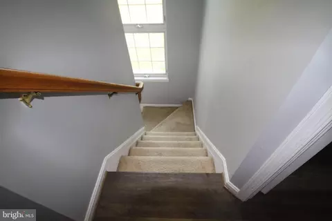 Entry Way - 9113 Ridgefield Ln, Frederick, MD 21701 photo 1 of 2