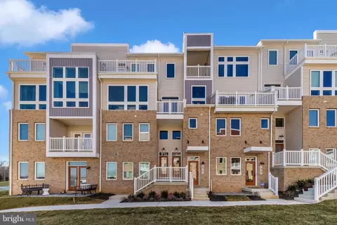 Exterior - 714 D Iron Forge Rd, Frederick, MD 21702 photo 1 of 4