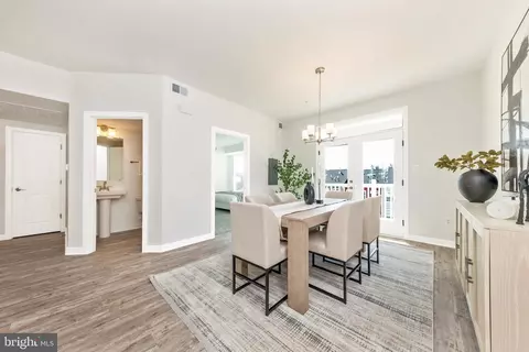 Dining - 714 D Iron Forge Rd, Frederick, MD 21702 photo 2 of 2