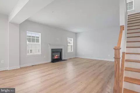Living - 1268 Backbone Way, Frederick, MD 21702 photo 4 of 9