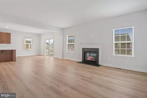 Living - 1268 Backbone Way, Frederick, MD 21702 photo 7 of 9
