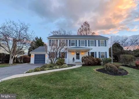 9403 Erin Ave, Walkersville, MD 21793