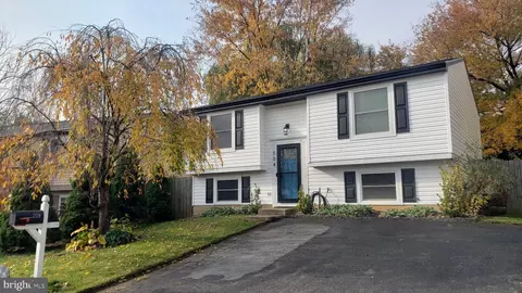504 Logan St, Frederick, MD 21701 photo 1