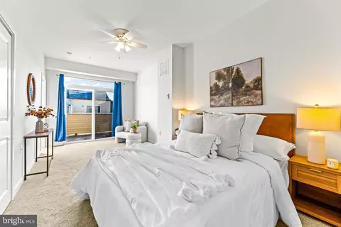 Bedroom - 1416 Wheyfield Dr, Frederick, MD 21701 photo 4 of 6