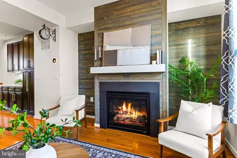 Living - 1416 Wheyfield Dr, Frederick, MD 21701 photo 2 of 2