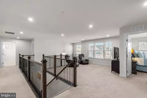 5245 Red Maple Dr, Frederick, MD 21703 photo 16